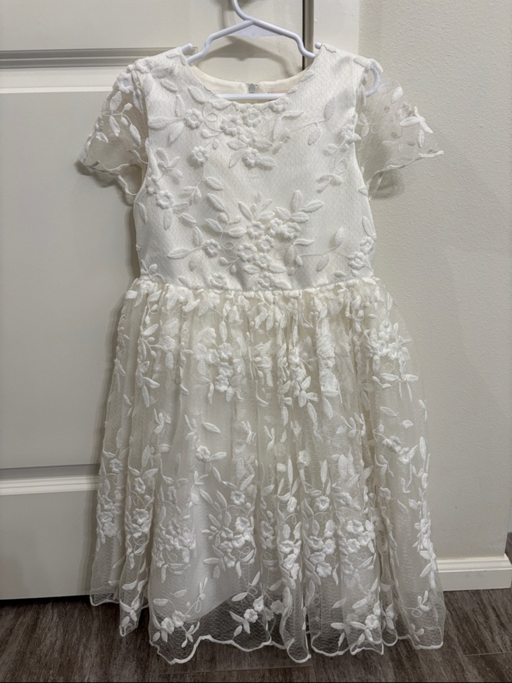 White Floral Lace Girls' Formal Dress